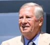 Alain Duhamel dans les tribunes lors du double mixte du tournoi des légendes des Internationaux de France de tennis de Roland Garros 2024 à Paris, le 7 juin 2024. 