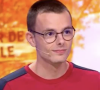 Mais ce n'est pas pour autant qu'il compte changer de vie.
Emilien est maître de midi dans "Les 12 Coups de midi" sur TF1, avec Jean-Luc Reichmann.