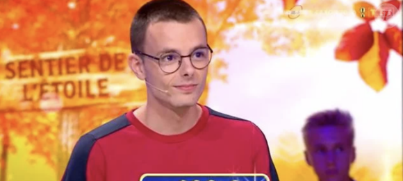 Mais ce n'est pas pour autant qu'il compte changer de vie.
Emilien est maître de midi dans "Les 12 Coups de midi" sur TF1, avec Jean-Luc Reichmann.