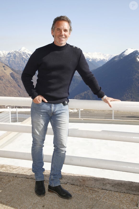 Après avoir découvert un domaine unique 
Jérémy Banster pour Le cri des goélands - Photocall lors de la 24ème édition du Festival des Créations TV de Luchon. Le 10 février 2022 © Christophe Aubert via Bestimage 