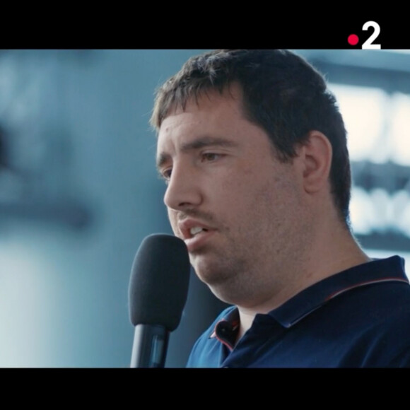 Philippe Katerine se dévoile comme jamais face à Jérôme dans l'émission "Les Rencontres du Papotin" sur France 2 - ce samedi 7 septembre 2024.