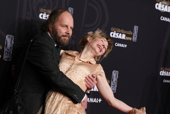 Julie Depardieu et son compagnon Philippe Katerine - Photocall de la 44ème cérémonie des César à la salle Pleyel à Paris. Le 22 février 2019 © Borde-Jacovides / Bestimage 