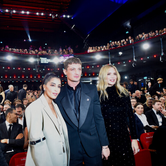 Niels Schneider et Virginie Efira lors de la 48e cérémonie des César du cinéma à L'Olympia, le 24 février 2023 à Paris, France. Photo par Franck Castel/ABACAPRESS.COM