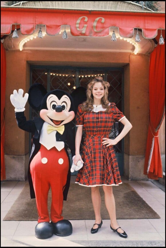 Doushka Esposito à l'âge de 18 ans avec Mickey, en 1984 !