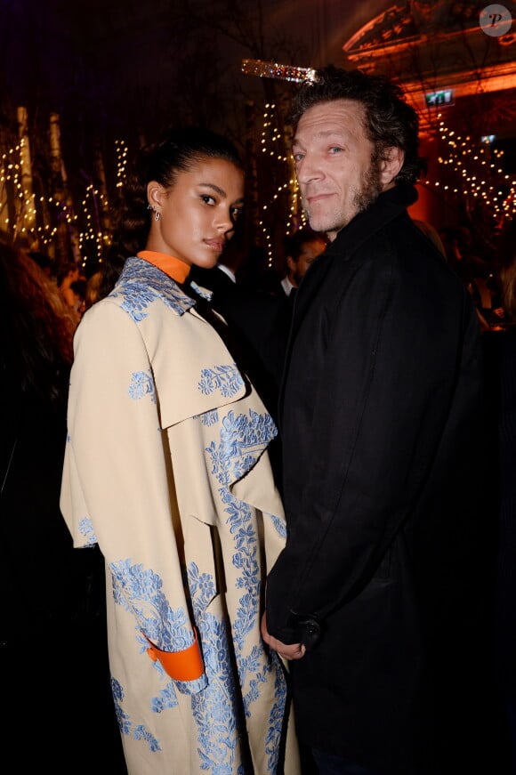 Vincent Cassel et son ex-compagne Tina Kunakey - La maison Messika fête les 10 ans de sa collection "iconique Move" et le lancement d'une collection capsule avec sa nouvelle égérie G.Hadid à l'hôtel Salomon de Rothschild le 27 septembre 2017. © Rachid Bellak / Bestimage 