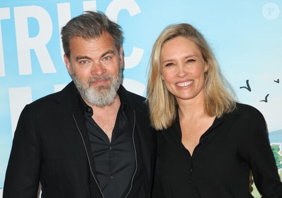 Clovis Cornillac et sa femme Lilou Fogli - Avant-Première du film "Un p'tit truc en plus" au cinema UGC Normandie à Paris le 25 avril 2024. © Coadic Guirec/Bestimage 