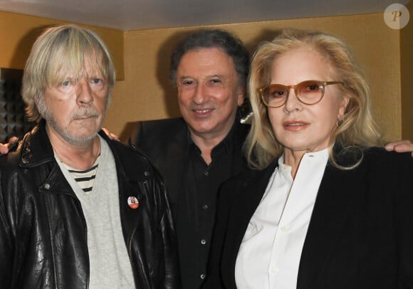 Exclusif - Le chanteur Renaud (Renaud Séchan), Michel Drucker et Sylvie Vartan - People au concert de Dave à Bobino à Paris le 18 novembre 2019. © Coadic Guirec/Bestimage (No Web - pour suisse et Belgique)