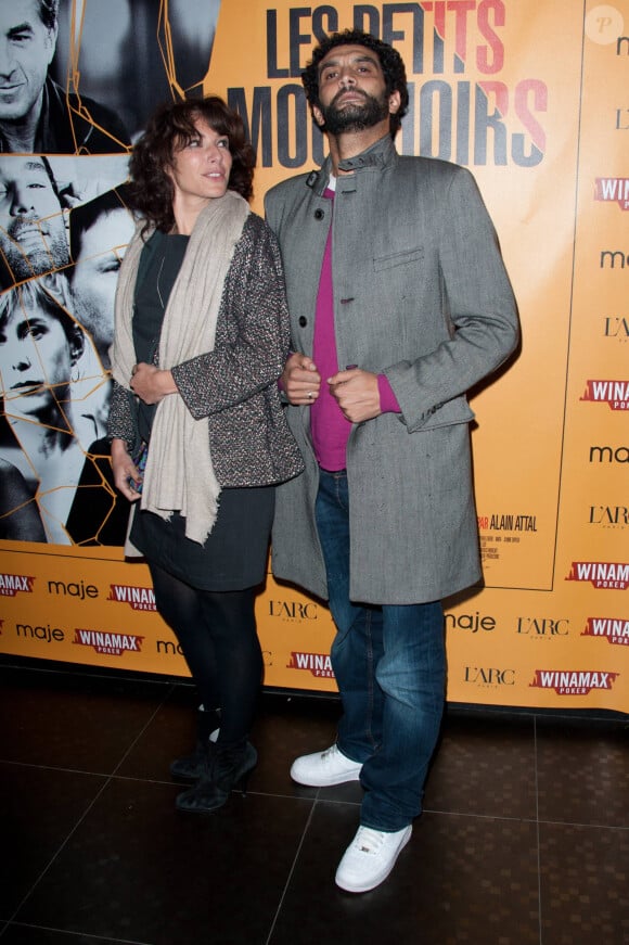 Anne Depetrini et Ramzy Bedia arrivent à la soirée 'Les Petits Mouchoirs' organisée au club 'L'Arc', après l'avant-première française à Paris, France, le 14 octobre 2010.