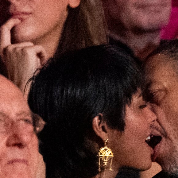 Elle est comédienne et également mannequin 
Exclusif - JoeyStarr et sa nouvelle compagne Pauline Latchoumanin au "concerto pour la paix" de Omar Harfouch au théâtre des Champs-Elysées le 18 septembre 2024. © Peruseau / Tribeca / Bestimage 