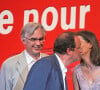 Son histoire avec Bruno Colmant, un économiste, comme l'était François Hollande...François Hollande, chef du Parti socialiste français, et son épouse, Ségolène Royal, présidente de la région Poitou-Charente, lors de l'université d'été du Parti socialiste à La Rochelle, dans l'ouest de la France, le 29 août 2004. Photo par Mousse/ABACA.