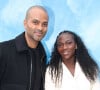 Paré d'un bomber accordé à son pantalon noir, l'entrepreneur de 42 ans a également été immortalisé aux côtés de la célèbre judokate Clarisse Agbegnenou.
Tony Parker et La Championne Olympique Paris 24, Clarisse Agbegnenou - Célébrités au Défilé Dior, Collection Prêt-à-porter Printemps / Eté 2025 dans le cadre de la Fashion Week de Paris, France, le 24 Septembre 2024. © Bertrand Rindoff / Bestimage 