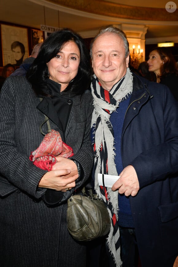 De quoi fragiliser leur couple ?
Patrick Braoudé et sa femme Guila - Générale de la pièce "Ramsès II" au théâtre des Bouffes-Parisiens à Paris le 23 octobre 2017. © Coadic Guirec/Bestimage