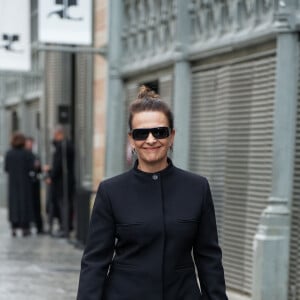 Juliette Binoche- Arrivées au défilé de mode Femmes Printemps/Été 2025 "Courrèges" lors de la fashion week de Paris. Le 25 septembre 2024 © Lucia Sabatelli / Bestimage