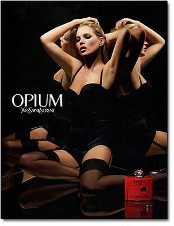 Kate Moss égérie du parfum Opium d'YSL