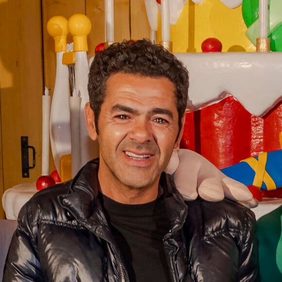 Jamel, quant à lui, continue de partager des moments précieux en famille !
Jamel Debbouze - Le Parc Astérix a inauguré sa nouvelle attraction, "La Tour de Numérobis" à l'occasion de son 35ème anniversaire à Plailly le 2 juin 2024. La première comédie musicale Gauloise "C'est du Délire !" a également été présentée lors de cet événement mémorable. © Sylvain Cambon / Parc Asterix via Bestimage