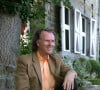 Dans sa ville natale de Maastricht, il possède notamment un château et des centaines de propriété...Le violoniste et chef d'orchestre néerlandais Andre Rieu pose dans son château de Maastricht, aux Pays-Bas, le 28 juin 2008. Rieu fêtera bientôt ses 25 ans de carrière, avec un nouveau spectacle intitulé "World Stadium Tour". Photo par Sovio-Cliquet/ABACAPRESS.COM