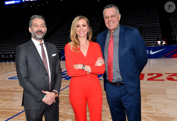 Mary Patrux et Olivier Canton ont deux enfants ensemble : Paul et Louise. 
Xavier Vaution, Mary Patrux et Chris Singleton ( NBA Extra) - People au match de Basketball Paris NBA 2023 entre les Pistons de Detroit et les Bulls de Chicago à l'Accor Arena Bercy le 19 janvier 2023. © Veeren/Bestimage 