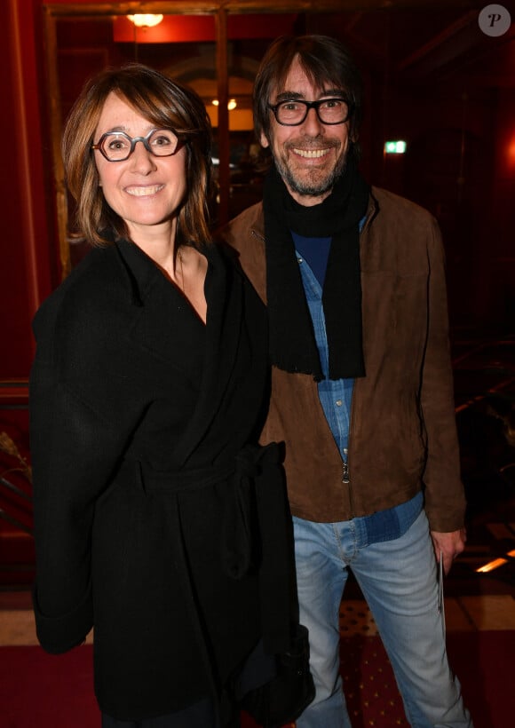 Exclusif - Alexia Laroche Joubert et son compagnon Mathieu Grinberg - Générale du chanteur Amir Haddad, seul-en-scène dans la pièce "Sélectionné" mise en scène par S. Suissa au théâtre Edouard VII à Paris le 28 mars 2022. © Veeren/Bestimage Sélectionné, texte de M. Elya, raconte l'incroyable histoire du nageur Alfred Nakache, dont une piscine parisienne porte le nom dans le XXème arrondissement. Cet athlète a été plusieurs fois champion de France avant et après sa déportation à Auschwitz car de confession juive. © Veeren/Bestimage  (No Web - pour suisse et Belgique 