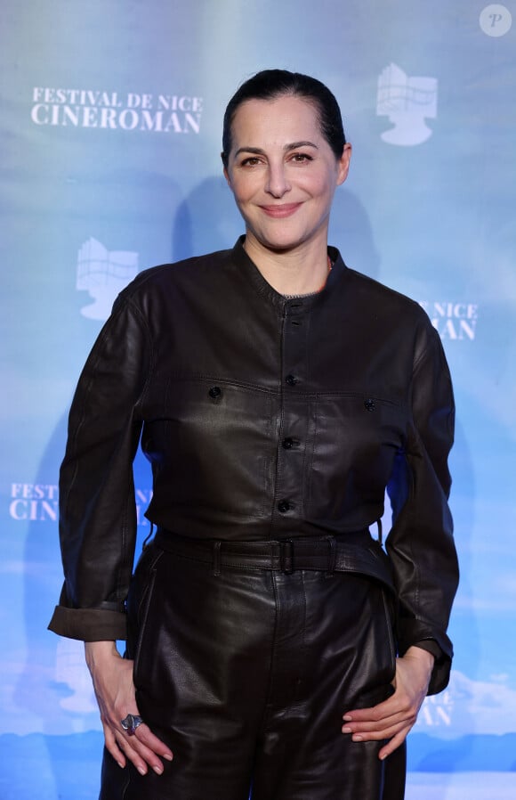 Amira Casar - Photocall du film "Sarah Bernhardt, la divine" lors de la 6ème Edition du Festival Cinéroman à Nice, dédié aux adaptations cinématographiques de roman. Le 2 octobre 2024 © Dominique Jacovides-Bruno Bebert / Bestimage