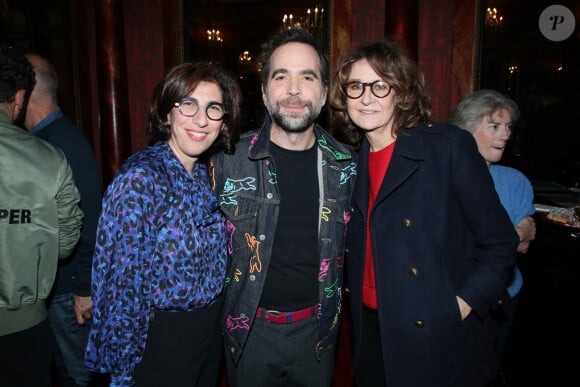 Exclusif - Rima Abdul Malak, Sébastien Castro (Auteur de la pièce) et Valérie Lemercier - Célébrités au cocktail à la suite de la 600ème de la Pièce " Une idée géniale " au Théâtre des Variétés à Paris, France. Le 2 Octobre 2024. © Bertrand Rindoff / Bestimage 