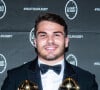 Antoine Dupont a été élu meilleur joueur de la saison 2023-2024 du Top 14 - Soirée de la 20ème édition de la Nuit du Rugby à Paris le 23 septembre 2024.