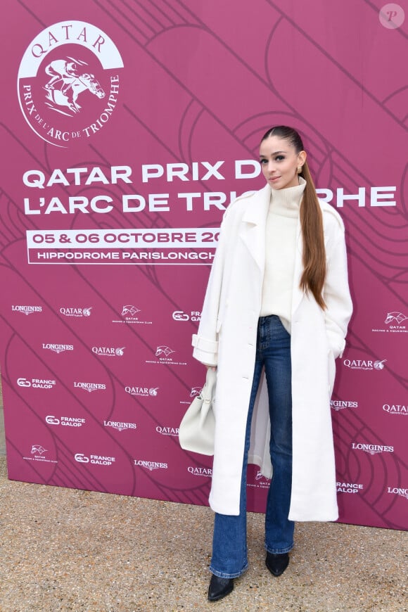 Victoria Dauberville au prix Qatar Arc de Triomphe à l'Hippodrome de Longchamp, le 6 octobre 2024. © Rachid Bellak / Bestimage