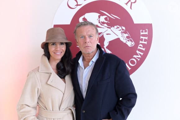 Franck Dubosc et sa femme Danièle au prix Qatar Arc de Triomphe à l'Hippodrome de Longchamp, le 6 octobre 2024. © Rachid Bellak / Bestimage