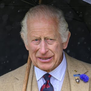 Une opération spéciale sera mise en place à la mort de Charles III : Menai Bridge. Après ce jour, William montera sur le trône d'Angleterre
Le roi Charles III d'Angleterre assiste aux Jeux des Highlands de Mey. 