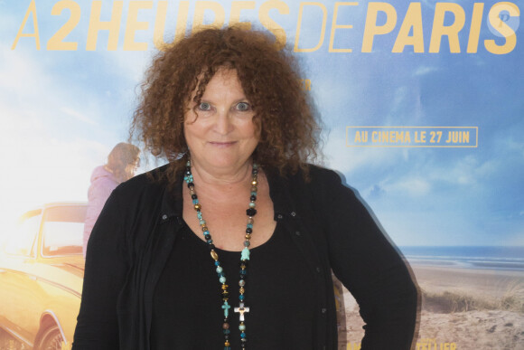 Mais aujourd'hui, c'est bien loin de la capitale française qu'elle coule de beaux jours.
Valérie Mairesse lors de l'avant-première du film "A 2 heures de Paris", réalisé par Viginie Verrier, au cinéma Studio 28 dans le 18ème arrondissement de Paris, France, le 18 juin 2018. © Bestimage