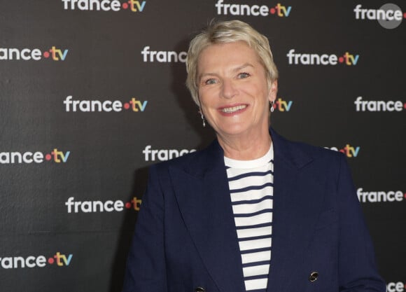 Élise Lucet au photocall de la conférence de presse de rentrée de France Télévisions à Paris, France, le 4 septembre 2024. © Coadic Guirec/Bestimage 