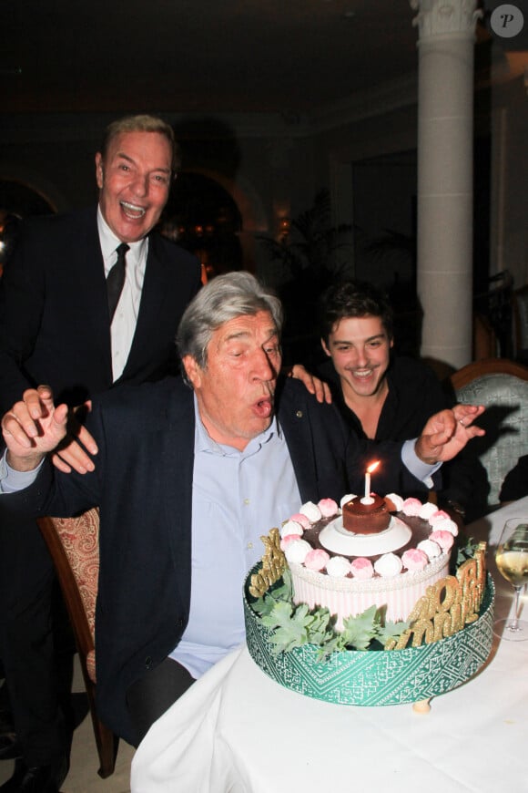 Exclusif - Tony Gomez, Jean-Pierre Castaldi, Baptiste Gonthier - JP.Castaldi fête son anniversaire (80 ans) au restaurant "Laurent" à Paris le 1er octobre 2024. © Philippe Baldini / Bestimage 