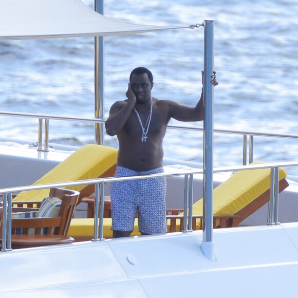 Sean Combs (Puff Daddy, P. Diddy) est en vacances avec sa compagne Cassie Ventura à Saint-Barthélémy, le 26 décembre 2014.