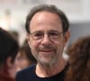 Marc Lévy a 63 ans aujourd'hui.
Marc Levy assiste au "Festival Du Livre De Paris" au Grand Palais Ephemere à Paris, France. Photo par Lionel Urman/ABACAPRESS.COM