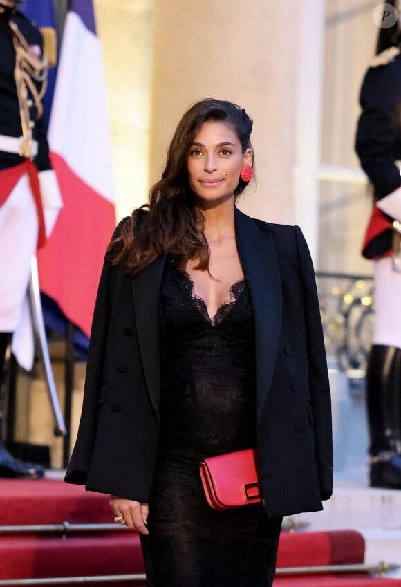 Tatiana Silva (enceinte, ancienne miss Belgique) arrivant au dîner d'état au palais de l'Elysée à Paris en l'honneur de la visite du roi et de la reine de Belgique en France le 14 octobre 2024. © Dominique Jacovides / Bestimage 