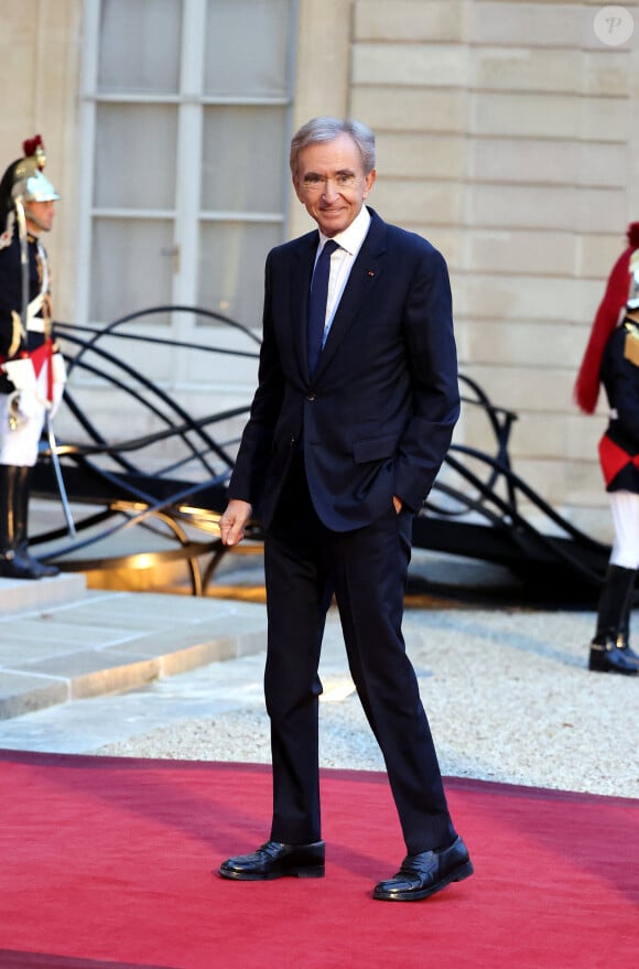 Bernard Arnault arrivant au dîner d'état au palais de l'Elysée à Paris en l'honneur de la visite du roi et de la reine de Belgique en France le 14 octobre 2024. © Dominique Jacovides / Bestimage 