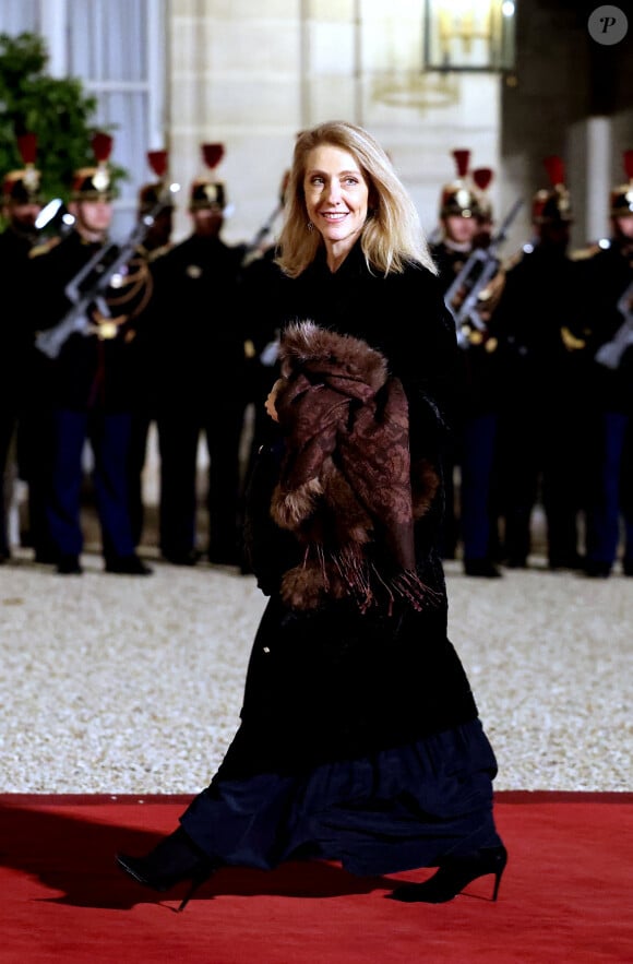 Sibyle Veil, directrice générale de Radio France arrivant au dîner d'état au palais de l'Elysée à Paris en l'honneur de la visite du roi et de la reine de Belgique en France le 14 octobre 2024. © Dominique Jacovides / Bestimage  Celebs Arrivals at the state dinner at the Elysée Palace in Paris in honour of the visit of the King and Queen of Belgium to France on october 14th 2024 