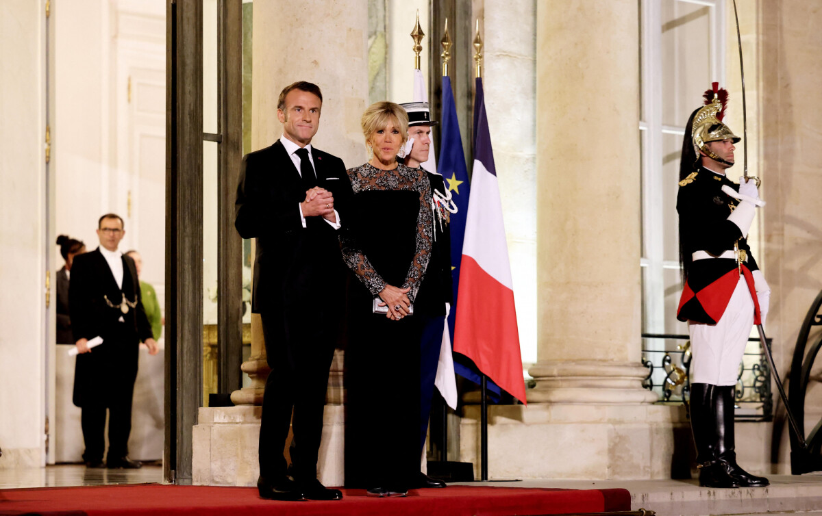 Photo : Le président Emmanuel Macron et sa femme Brigitte Macron ...
