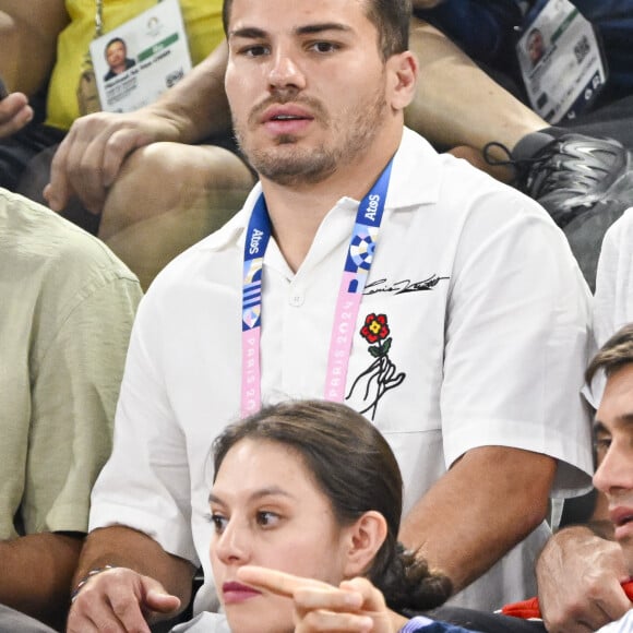 Antoine Dupont- Célébrités assistent aux épreuves de gymnastique lors des Jeux Olympiques de Paris 2024 (JO) au Palais omnisports Bercy Arena, à Paris, France, le 30 juillet 2024. © Jacovides-Perusseau/Bestimage