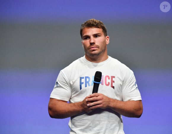 Antoine Dupont - Conférence de presse de l'équipe de France de rugby à 7 pour les Jeux Olympiques Paris 2024 lundi 22 Juillet 2024 Club France Porte de la Villette Paris