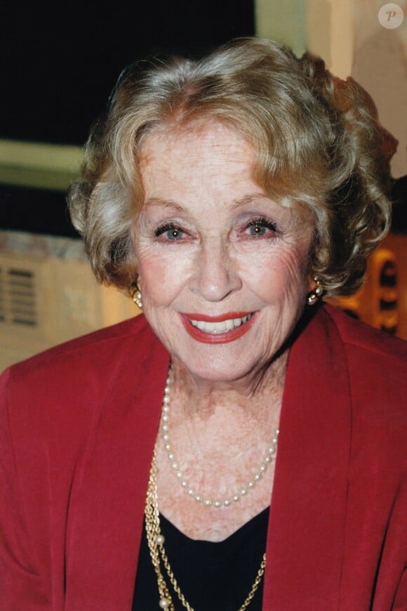 Danielle Darrieux en 2004.