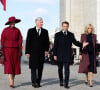 Le 14 octobre 2024, le roi Philippe et son épouse Mathilde de Belgique ont entamé leur visite d'État de trois jours en France. 
Le président français Emmanuel Macron, la première dame, Brigitte Macron, le roi Philippe et la reine Mathilde de Belgique assistent à une cérémonie à l'Arc de Triomphe, à Paris, France, le 14 octobre 2024.