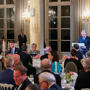 Le prince Gabriel de Belgique, Brigitte Macron, Le roi Philippe de Belgique Le prince Gabriel de Belgique lors du dîner d'état au palais de l'Elysée à Paris en l'honneur du couple royal de Belgique, en visite d'état à Paris le 14 octobre 2024. © Frédéric Andrieu / Bestimage 