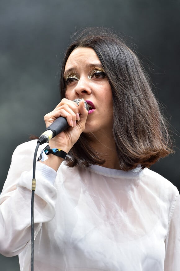 Concert du groupe Minuit avec les enfants de Catherine Ringer et Fred Chichin, Simone et Raoul (Simone Ringer, Joseph Delmas, Raoul Chichin, Tanguy Truhe, Clément Aubert) lors du festival "We Love Green" dans une clairière du bois de Vincennes le 4 Juin 2016. © Lionel Urman / Bestimage