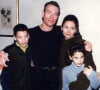 Bianca Bree et Kristopher Van Varenberg
Jean-Claude Van Damme, son épouse et leurs deux enfants