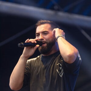 Kendji Girac en concert lors du Festival "Paris Paradis" au parc de la Villette à Paris le 10 septembre 2023. © Pierre Perusseau/Bestimage