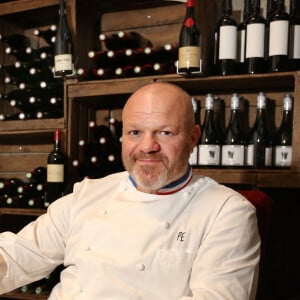 Exclusif. Le célèbre chef bordelais et animateur de télévision Philippe Etchebest pendant la préparation d'un dîner de gala dans le cadre du 1er événement culinaire de trois jours 'Bordeaux S.O Good', à Bordeaux, dans le sud-ouest de la France, le 30 novembre 2014. Photo par Bernard-Moritz/ABACAPRESS.COM