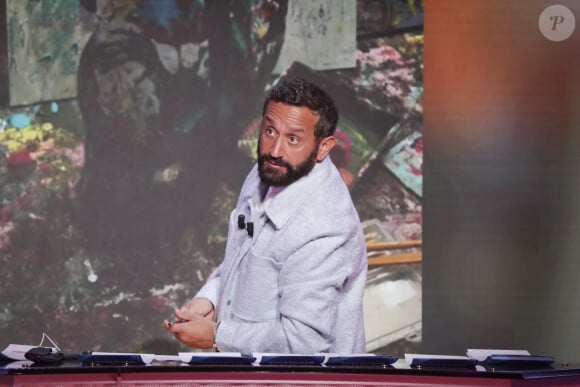 Exclusif - Cyril Hanouna, sur le plateau de l'émission " TPMP " présentée par C.Hanouna et diffusée en direct sur C8, Paris, France, le 23 septembre 2024. © Jack Tribeca / Bestimage 