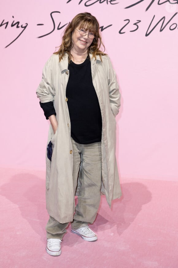 Jane Birkin - Photocall du défilé de mode prêt-à-porter printemps-été 2023 Femmes "Acne Studios" lors de la fashion week de Paris. Le 28 septembre 2022 © Olivier Borde / Bestimage 