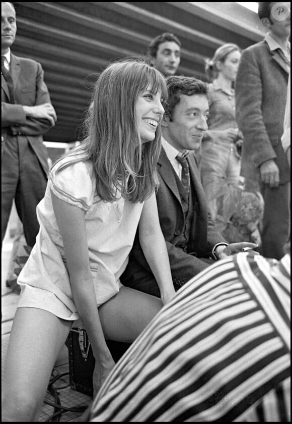 Archives - Serge Gainsbourg et Jane Birkin sur le tournage du film "Slogan" réalisé par Pierre Grimblat en 1968.