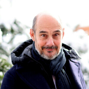 "Je ne suis pas tombé longtemps dedans ou du moins pas suffisamment longtemps pour pouvoir en sortir"
Bernard Campan - Photocall du film "Et plus si affinités" lors du 27ème Festival International du Film de Comédie de l'Alpe d'Huez, le 19 janvier 2024. © Dominique Jacovides / Bestimage 